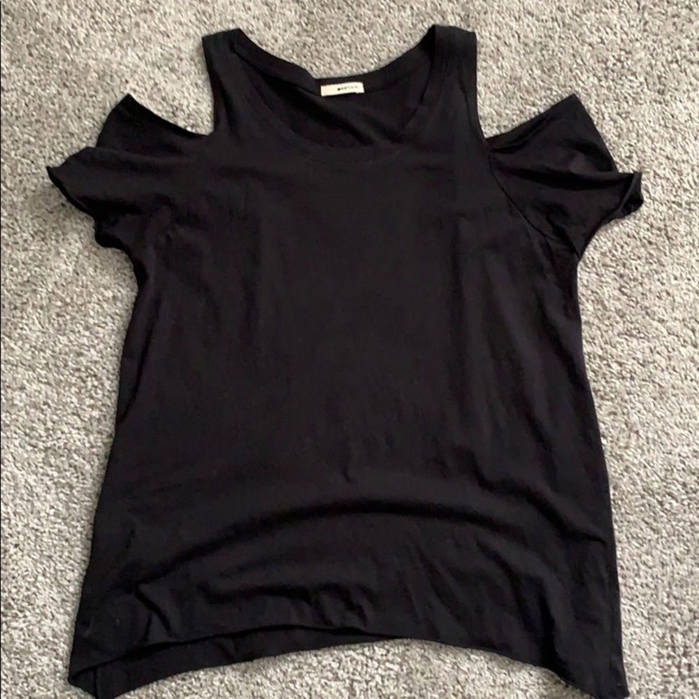 LAMade cold shoulder tee